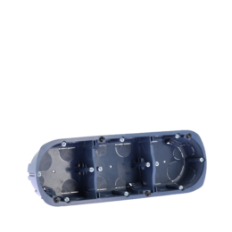 Boite d'appareillage 3 positionstes  profondeur 40mm entraxe 71mm multimatériaux