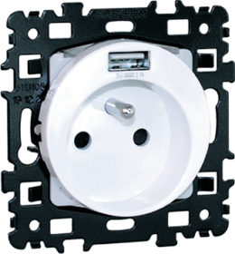 SQUARE Prise combinée 2P+T + USB A blanc